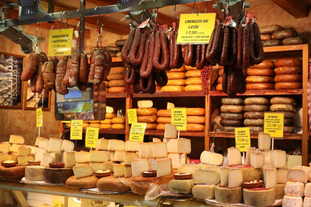cheese, sausage, ham-2732575.jpg