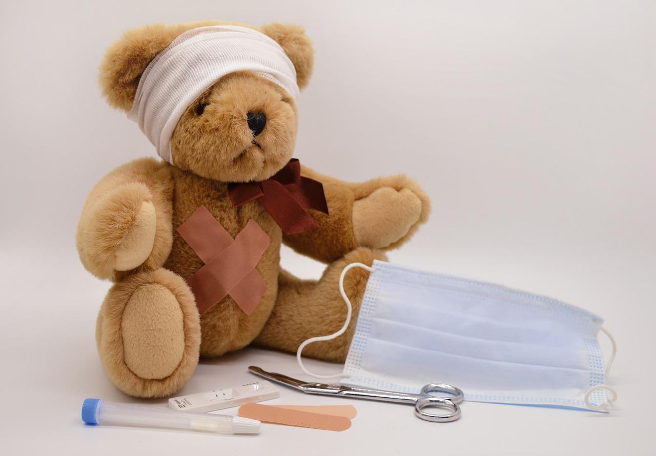 teddy bear, healthcare, pediatrician-6937569.jpg