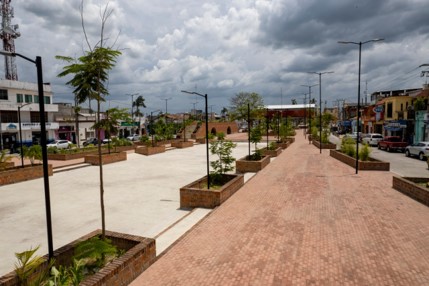 Mercadofacil Parque central
